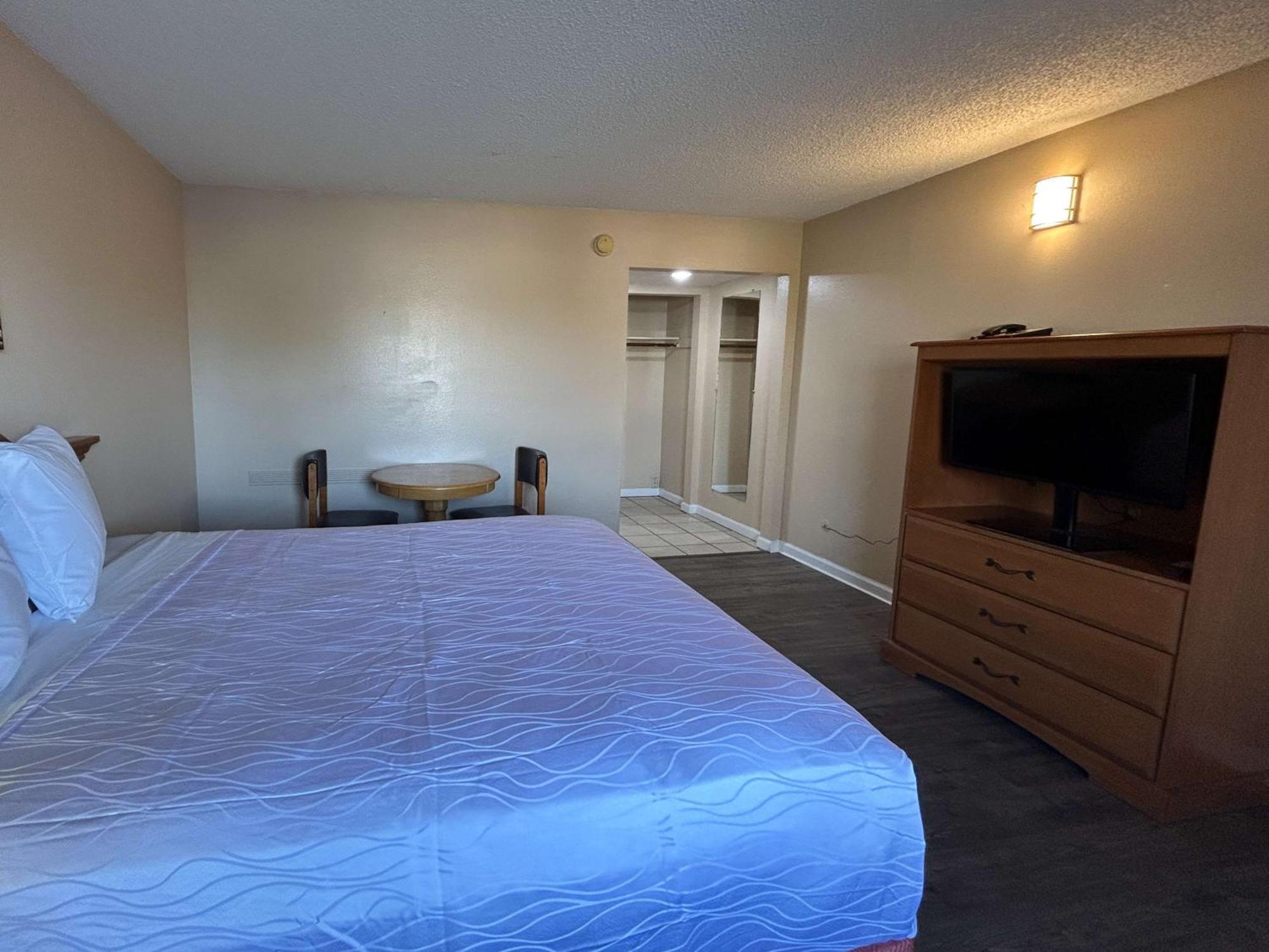 Motel 6 Selma, Ca Zewnętrze zdjęcie