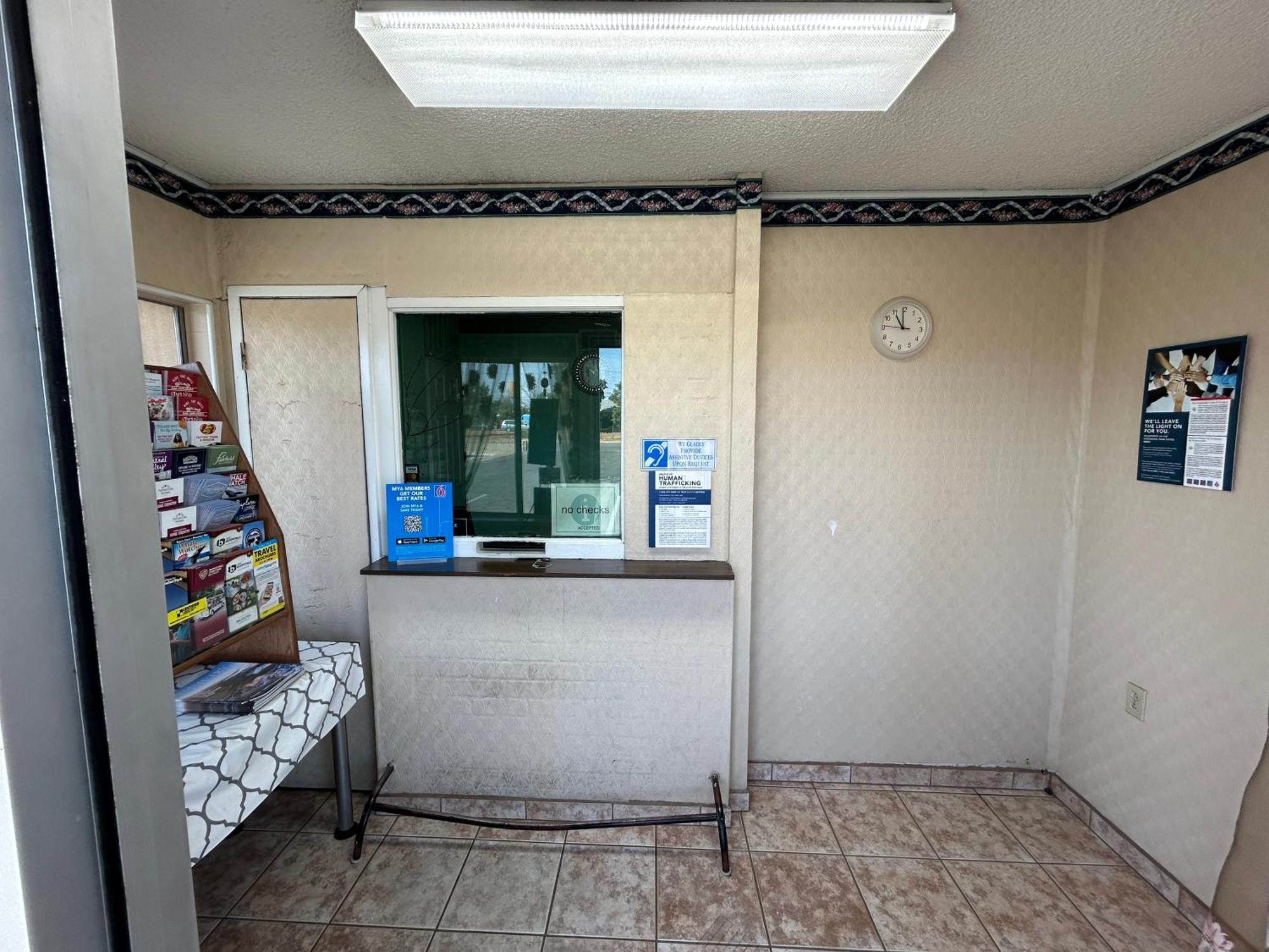 Motel 6 Selma, Ca Zewnętrze zdjęcie